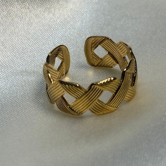 Wave Open Ring