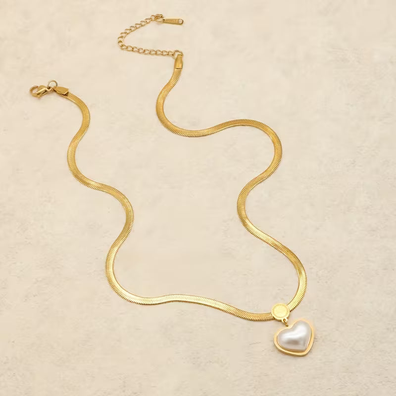 Heart Themed Snake Necklace