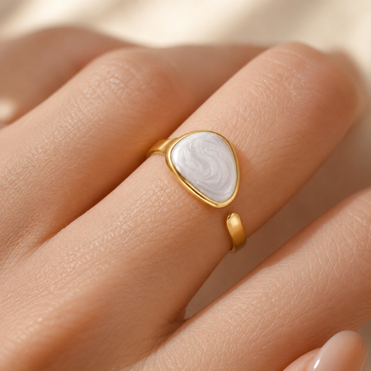 Pearl Swirl Ring