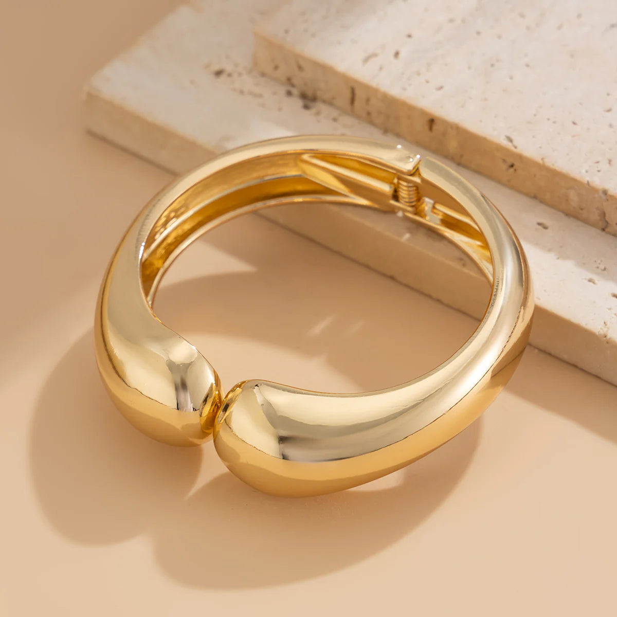 Tyleigh Wave Waterdrop Bangles