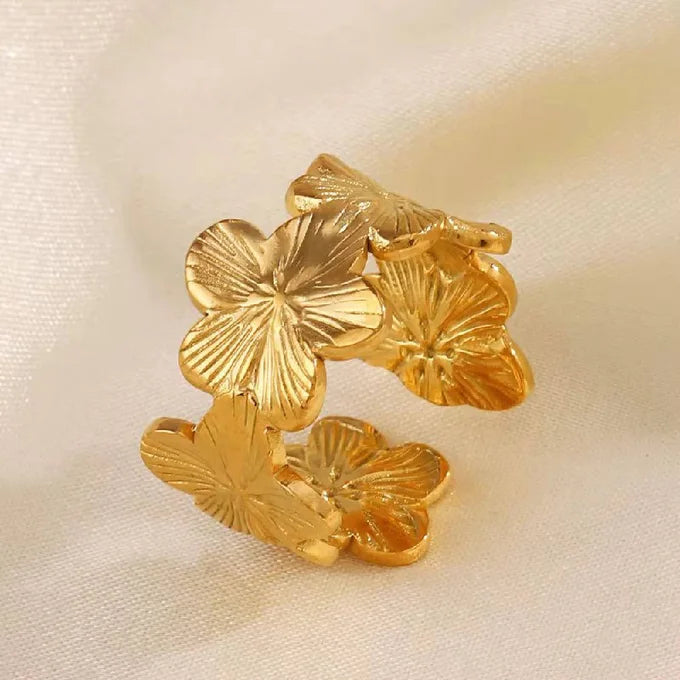 Fleurs Ring