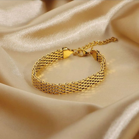 Gold-flat Bracelet