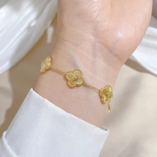 Clover leaf Bracelets