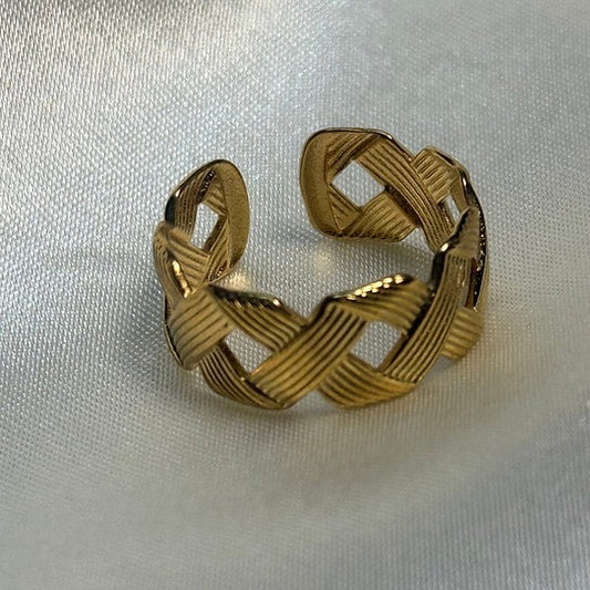 Wave Open Ring