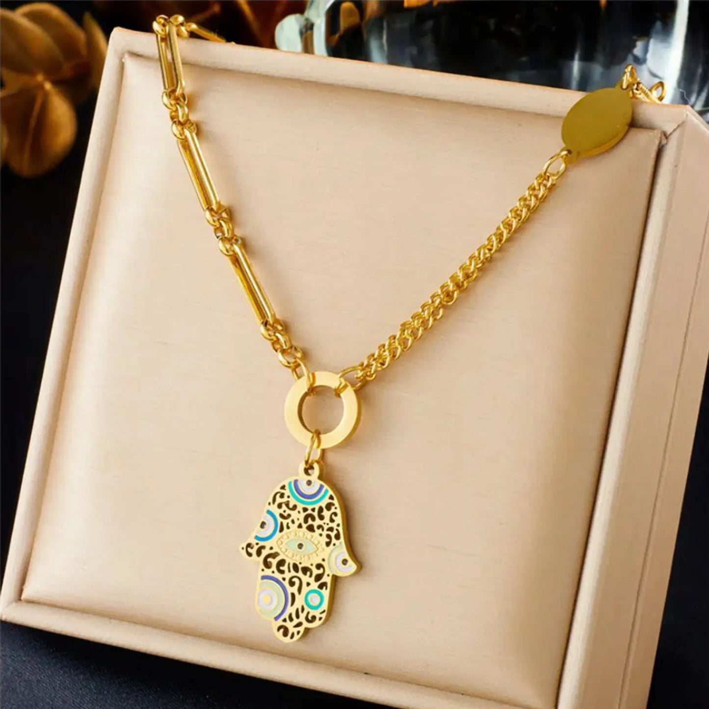 Creative Buddha Hand Shape Necklace