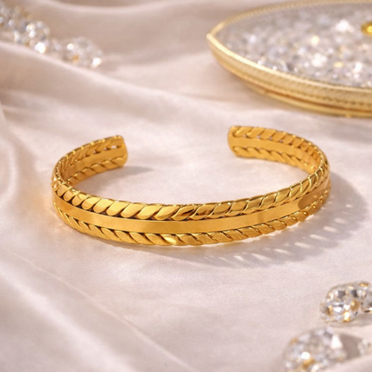 Circle Of Leaves Bangles