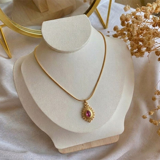 Scarlet Glow Necklace