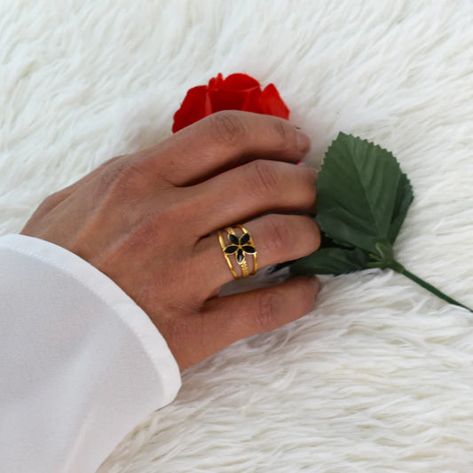 Five Petals Ring